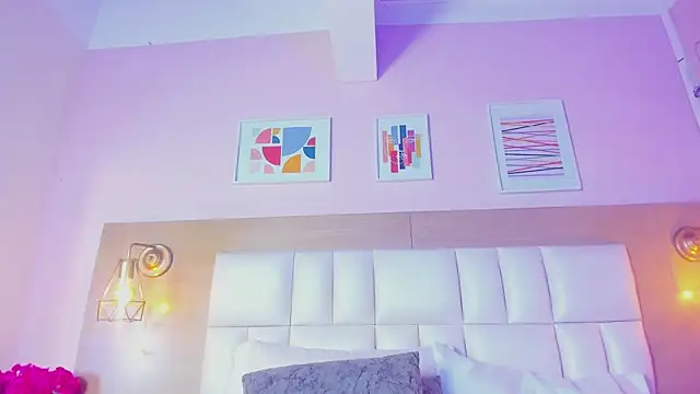 Dollar-girl online show from 03-09-25, 11:36