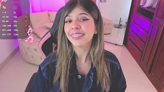 NATAASHA    online show from 11-20-25, 03:07