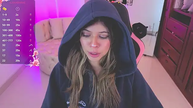 NATAASHA    online show from 11-26-25, 04:01