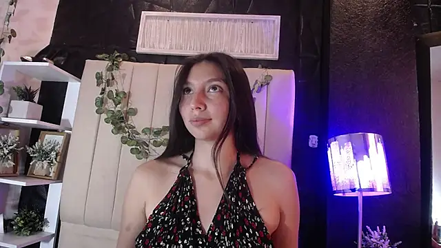 Snapshot of kendall_saenz chatting on 10-07-25, 07:37 kendall saenz online show from 10-07-25, 07:37