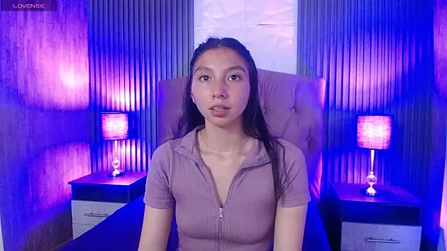 Snapshot of kendall_saenz chatting on 01-14-25, 07:21 kendall saenz online show from 01-14-25, 07:21