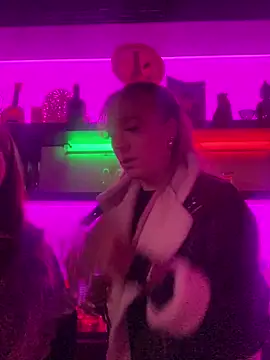 Snapshot of LizzyLush_ chatting on 09-19-25, 11:53 LizzyLush  online show from 09-19-25, 11:53