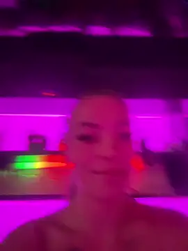 Snapshot of LizzyLush_ chatting on 03-21-25, 12:07 LizzyLush  online show from 03-21-25, 12:07