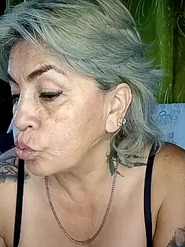 DirtyBIianca online show from 02-19-25, 07:50