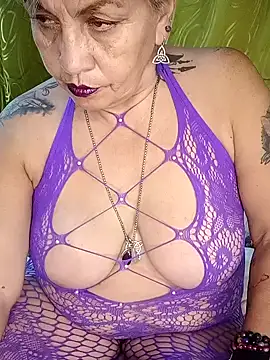 DirtyBIianca online show from 10-15-25, 11:57