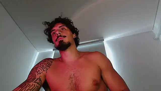 milkoffe online show from 03-26-26, 08:18