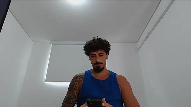 milkoffe online show from 02-25-26, 02:17