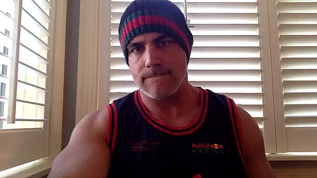 Snapshot of Bad_daddy21 chatting on 09-25-25, 03:18 Bad daddy21 online show from 09-25-25, 03:18