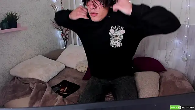 CalvinOwens online show from 09-23-25, 03:13