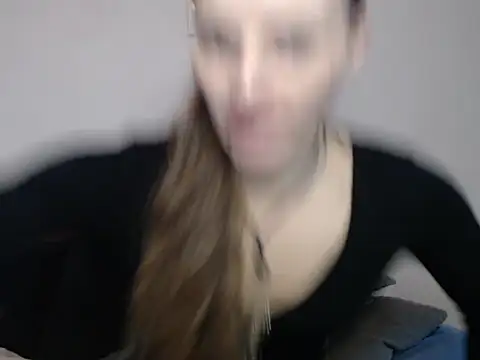 Snapshot of naikah714 chatting on 01-10-26, 03:40 naikah714 online show from 01-10-26, 03:40