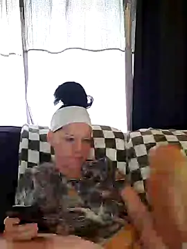 SidneyRaee online show from 03-19-25, 06:55