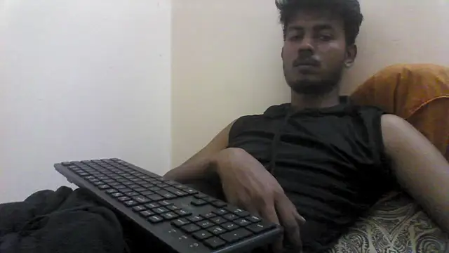 Snapshot of just_fucks chatting on 09-24-25, 08:26 just fucks online show from 09-24-25, 08:26