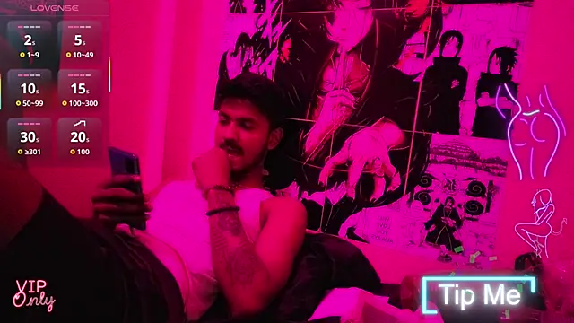 Snapshot of just_fucks chatting on 02-20-26, 06:43 just fucks online show from 02-20-26, 06:43