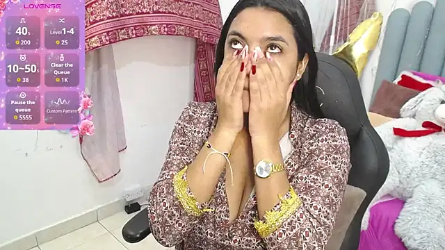 lakshmiraniii online show from 12-15-25, 11:38