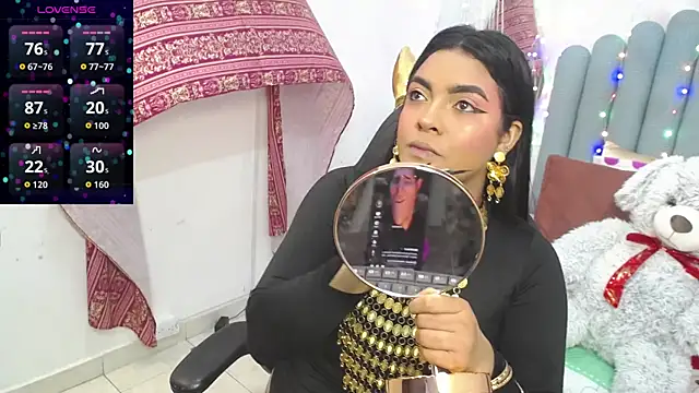 lakshmiraniii online show from 11-21-25, 11:42