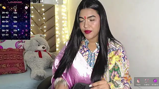 lakshmiraniii online show from 06-11-26, 12:13