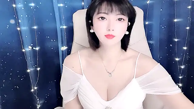 Mist lili online show from 10-10-25, 01:50