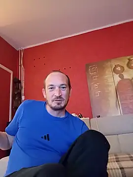 Snapshot of Denislamalice34 chatting on 02-11-26, 09:47 Denislamalice34 online show from 02-11-26, 09:47