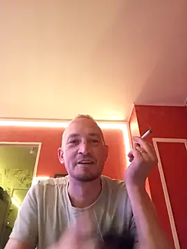 Snapshot of Denislamalice34 chatting on 02-26-26, 08:09 Denislamalice34 online show from 02-26-26, 08:09