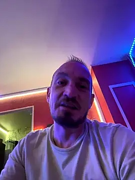 Snapshot of Denislamalice34 chatting on 01-06-26, 08:57 Denislamalice34 online show from 01-06-26, 08:57