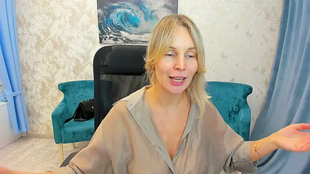 Sinty Devis online show from 02-28-25, 06:09