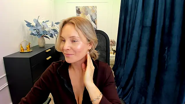 Sinty Devis online show from 10-07-25, 11:44