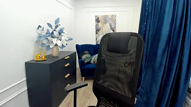 Sinty Devis online show from 11-23-25, 11:42