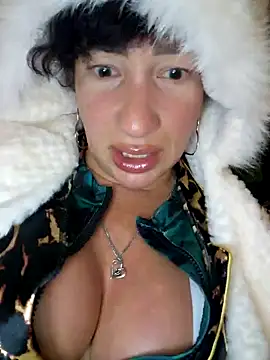 TheGoddessBianca online show from 12-31-24, 04:35