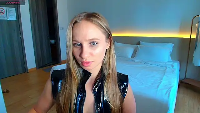 Mad1en online show from 04-26-26, 07:27