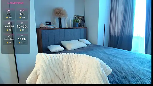 Mad1en online show from 10-08-25, 06:48