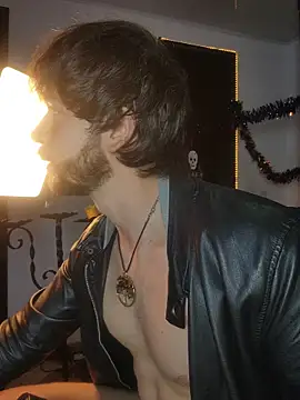 Snapshot of just_maxii chatting on 10-28-25, 11:36 just maxii online show from 10-28-25, 11:36