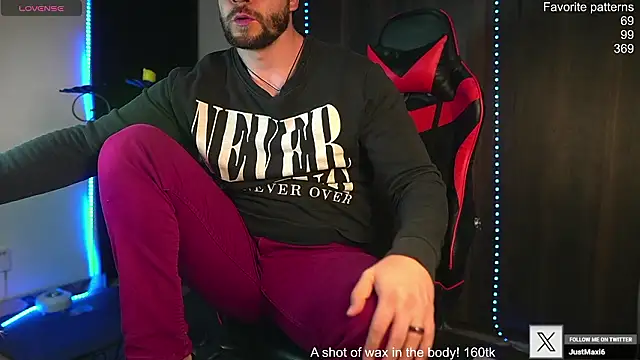 Snapshot of just_maxii chatting on 02-03-26, 12:21 just maxii online show from 02-03-26, 12:21