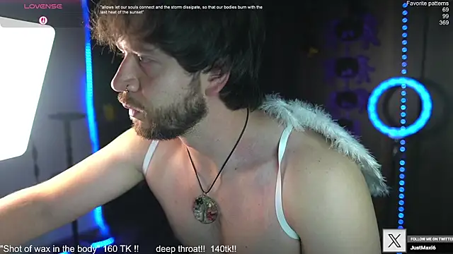 Snapshot of just_maxii chatting on 10-11-25, 11:39 just maxii online show from 10-11-25, 11:39