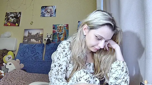 Bunnykiss69 online show from 07-12-26, 04:52