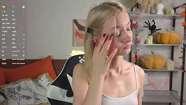 IdaValenti online show from 11-15-25, 11:09