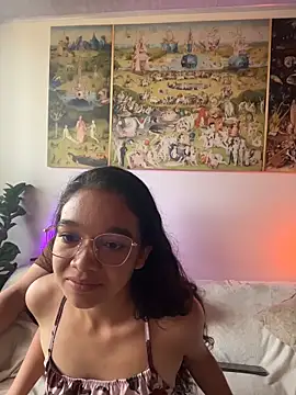 Snapshot of Nina-Eros1 chatting on 05-15-26, 10:30 Nina-Eros1 online show from 05-15-26, 10:30