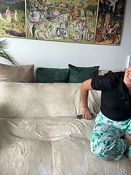 Nina-Eros1 online show from 11-23-25, 06:07