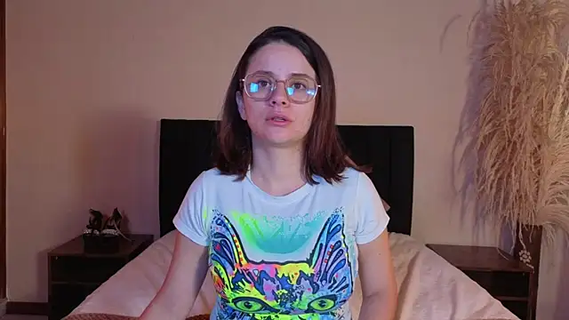 kassandra james online show from 03-03-26, 12:56