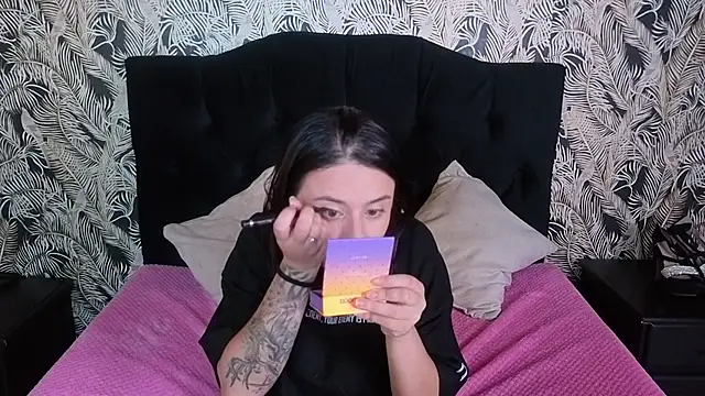 kassandra james online show from 03-02-26, 01:07