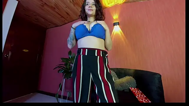 kassandra james online show from 04-15-26, 02:43
