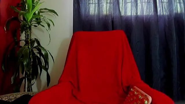 kassandra james online show from 12-20-25, 05:49