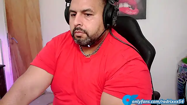 Snapshot of rodrix54 chatting on 03-17-25, 12:21 rodrix54 online show from 03-17-25, 12:21