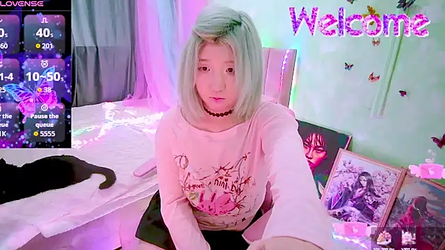 Akemilun online show from 02-27-26, 09:53