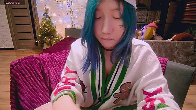 Snapshot of Akemilun chatting on 12-28-24, 04:08 Akemilun online show from 12-28-24, 04:08