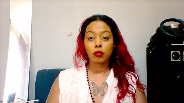 Snapshot of indian_hotty_jus4fun chatting on 09-29-25, 10:00 indian hotty jus4fun online show from 09-29-25, 10:00