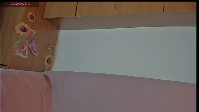 Snapshot of Lizzyjordanxo chatting on 06-20-26, 09:31 Lizzyjordanxo online show from 06-20-26, 09:31