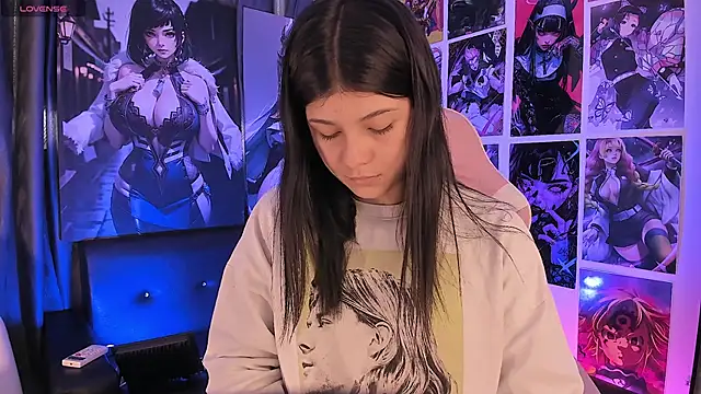 LanaKyutt online show from 01-10-26, 02:56