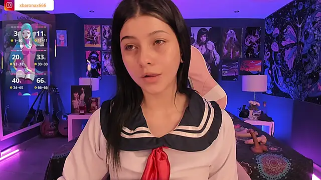 LanaKyutt online show from 10-25-25, 12:17