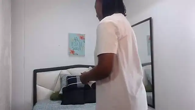 Sara Marks online show from 04-08-26, 11:01