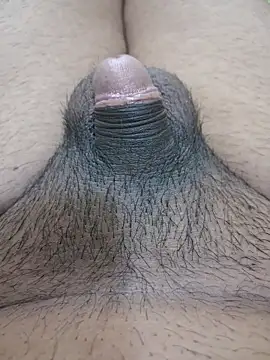 Snapshot of dirtybearr chatting on 07-25-26, 06:14 dirtybearr online show from 07-25-26, 06:14